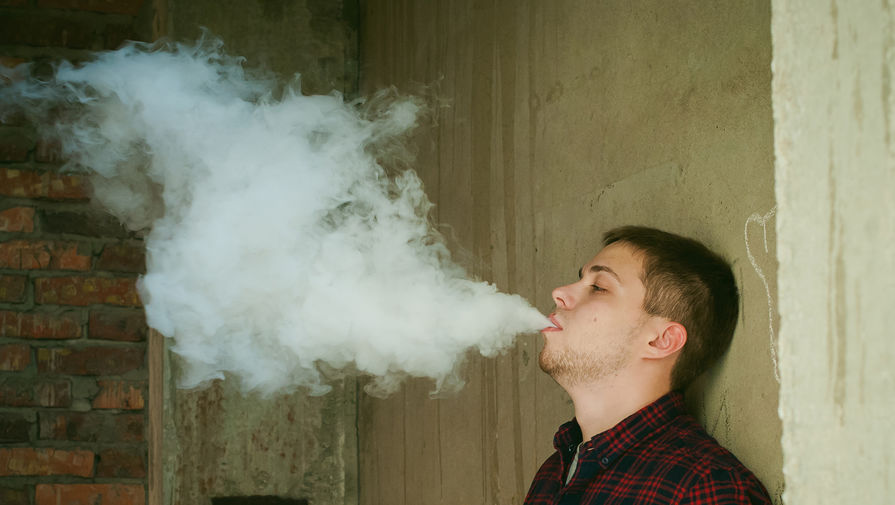 Пульмонолог Гамбарян объяснила, почему вейпинг не поможет бросить курить