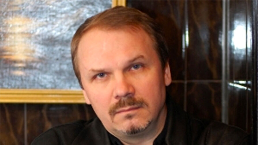 Худрук театра У моста Федотов останется на посту после новостей об увольнении