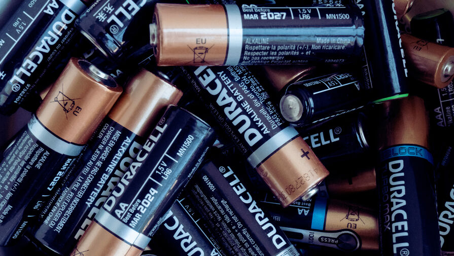 В Минпромторге заявили о достаточном количестве аналогов продукции Duracell в России