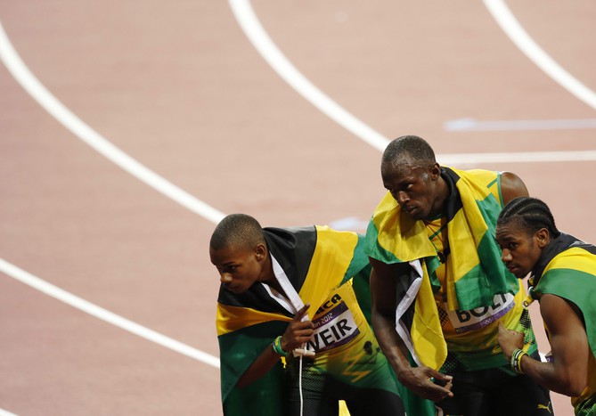 Ямайский спринтер Усэйн Болт &mdash; двукратный чемпион Игр-2012