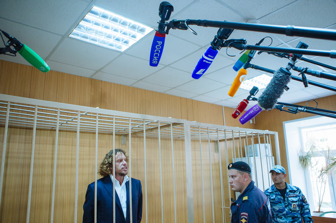 Бизнесмен Сергей Полонский в Тверском районном суде на рассмотрении ходатайства следствия о продлении ареста