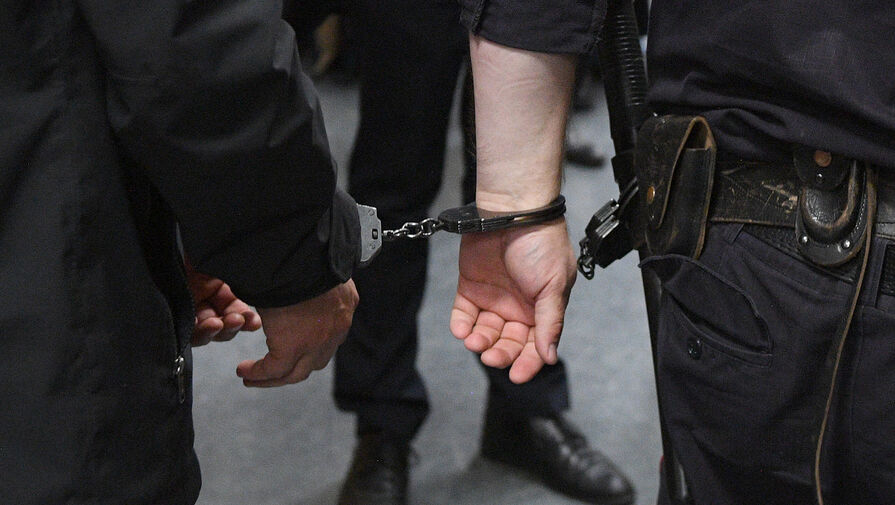В Москве разоблачили банду полицейских, продававших данные россиян