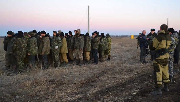 Обмен пленными между военными ДНР, ЛНР и украинскими силовиками под Луганском, 2015 год