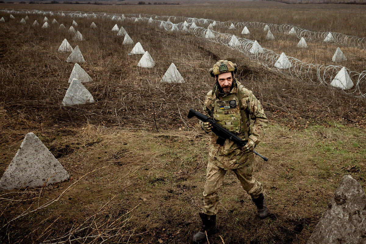 Украинский генерал призвал не верить заявлениям Зеленского об обороне Киева  - Газета.Ru | Новости