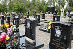 Надгробья погибших на подлодке «Курск» на Серафимовском кладбище в Санкт-Петербурге