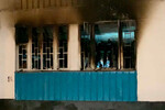 Последствия пожара в квартире жилого дома на Алма-Атинской улице, 29 июля 2022 года 