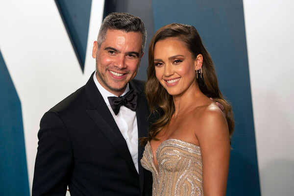 Әйелдердің оргазмы порносының жинағы