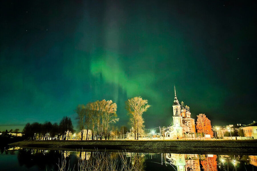 Северное сияние над&nbsp;Вологдой, 17&nbsp;апреля 2025&nbsp;года