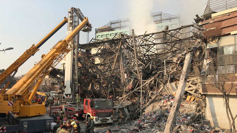 Спасательная операция на&nbsp;месте обрушения небоскреба Plasco в&nbsp;Тегеране, 19&nbsp;января 2017&nbsp;года