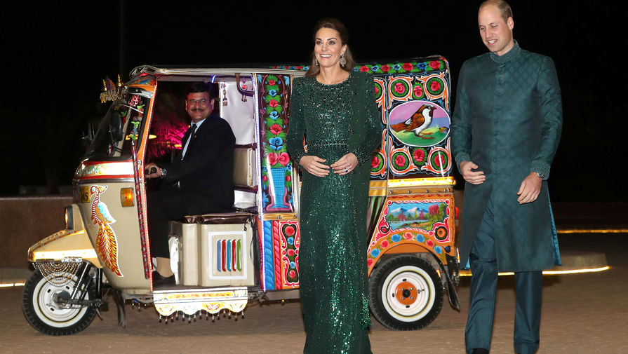 Герцогиня Кэтрин и принц Уильям во время визита в&nbsp;Пакистан, 15 октября 2019 года