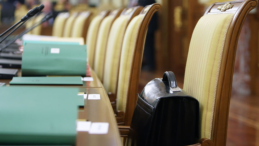 Сахалинского депутата лишили мандата из-за TikTok
