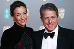 Хью Грант и его жена Анна Эберштейн на церемонии вручения наград BAFTA в Лондоне, февраль 2020 года
