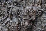 Фрагмент памятника святому равноапостольному князю Владимиру на Боровицкой площади в Москве