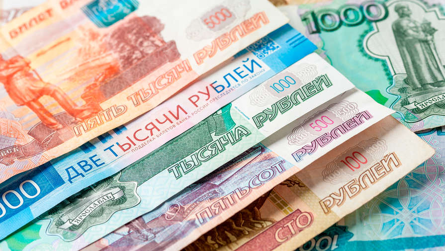 Названы факторы, которые могут замедлить укрепление рубля