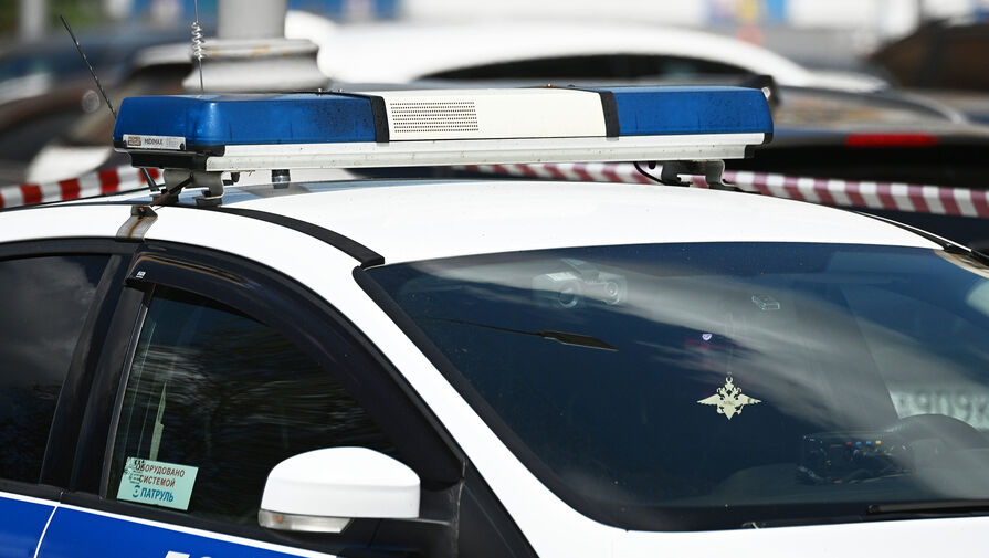 В жилом доме в Москве нашли тело девушки с признаками удушения