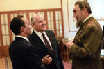 Михаил Горбачев и президент Кубы Фидель Кастро Рус во время встречи в Кремле, март 1986 года