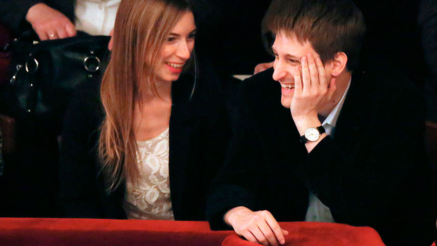 Адвокат Сноудена сообщил, что его супруга Линдси подаст на российское гражданство