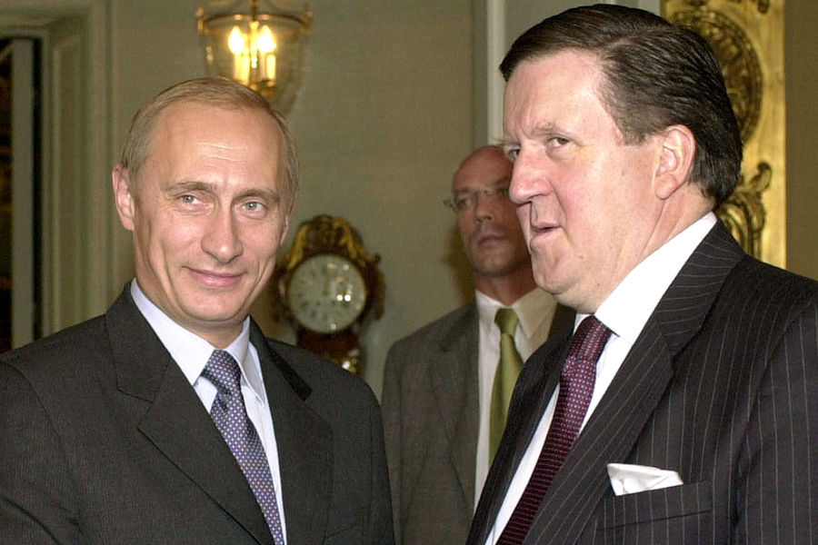 Владимир Путин и Джордж Робертсон, 2001 год