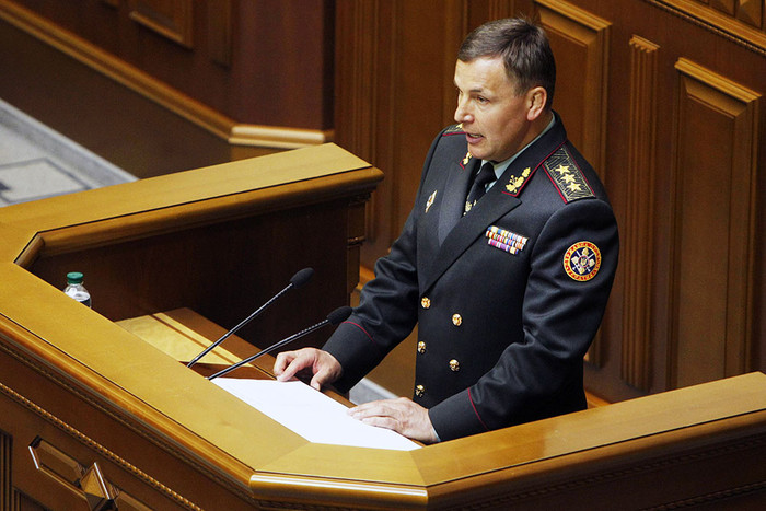 Новым главой минобороны Украины назначен генерал-лейтенант Валерий Гелетей