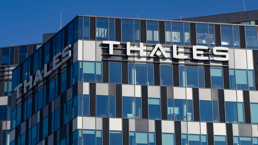 Французский оборонный концерн Thales объявил о наборе 12 тыс. сотрудников