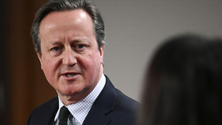 В Британии возмутились словами Кэмерона о праве ВСУ бить по территории России