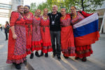 Фанаты конкурсанта от России перед началом первого полуфинала 61-го Международного конкурса песни «Евровидение-2016» в Стокгольме