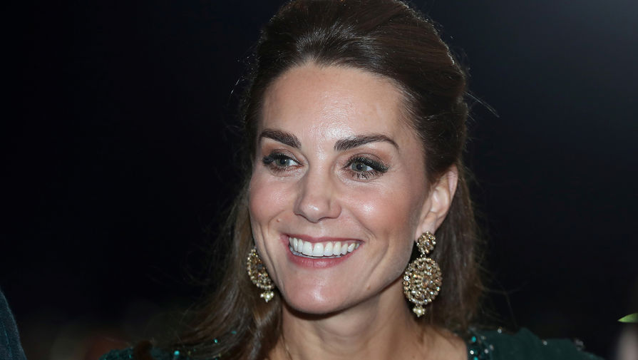 СМИ: Кейт Миддлтон взяла на себя функции принца Филиппа в королевской семье