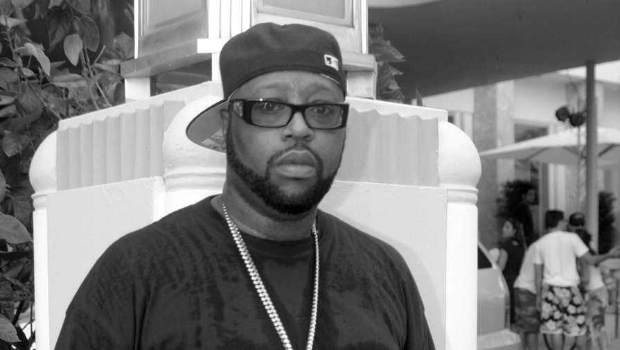 В Нью-Йорке скончался известный хип-хоп исполнитель DJ Kay Slay
