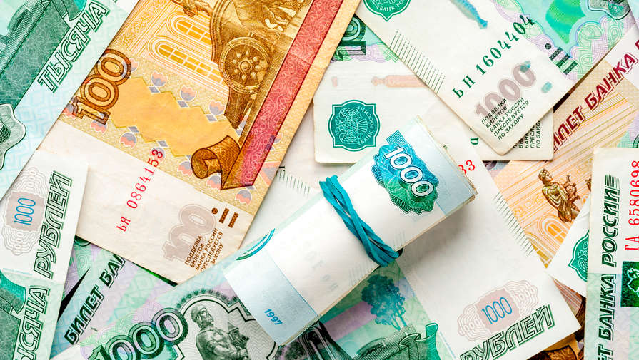 Аналитик объяснил, почему в России снова выросли ставки по вкладам