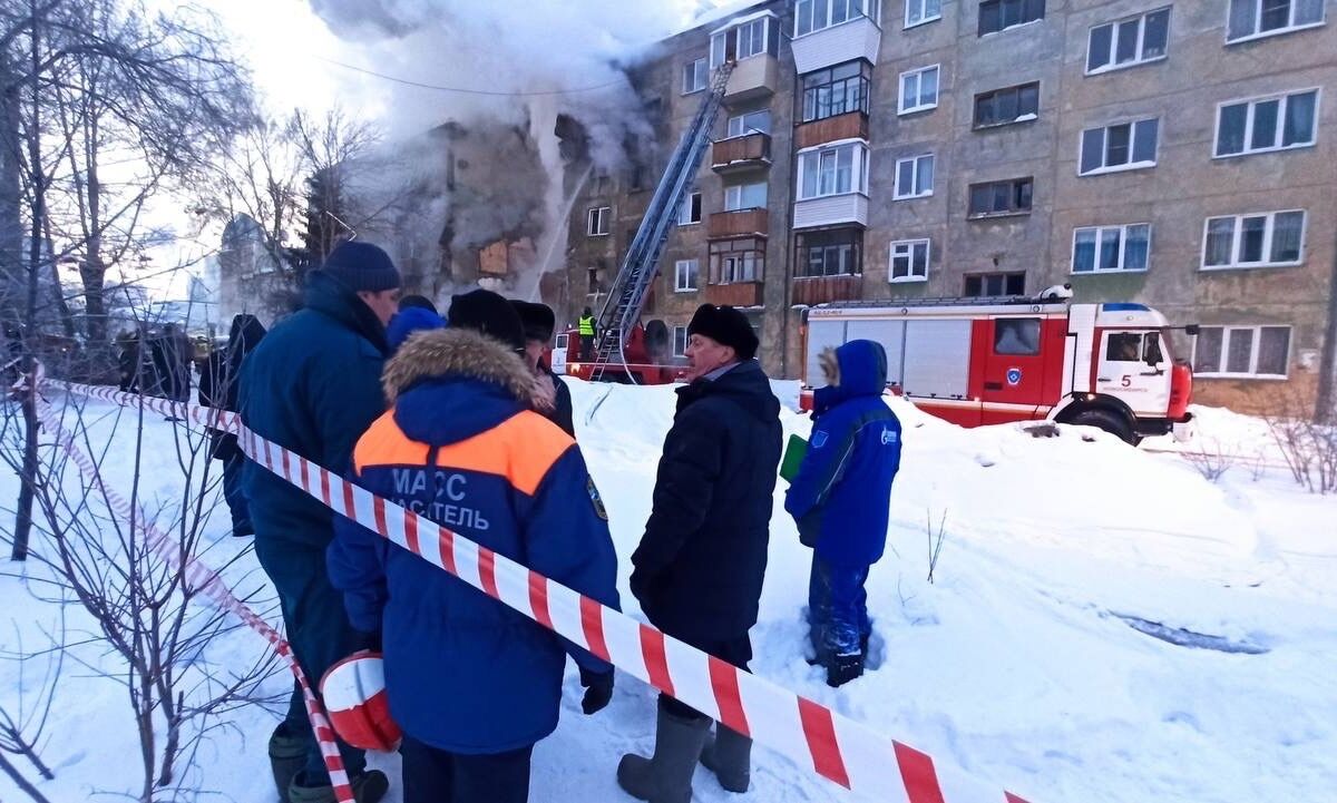 Губернатор Травников: нарушение эксплуатации оборудования стало основной  версией взрыва - Газета.Ru | Новости