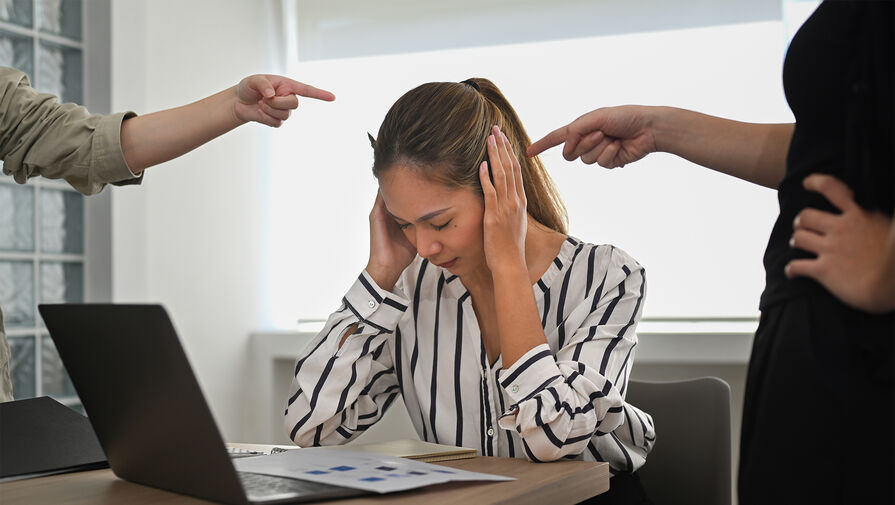 Названы показатели давления, которые снижают риск инсульта после 65 лет