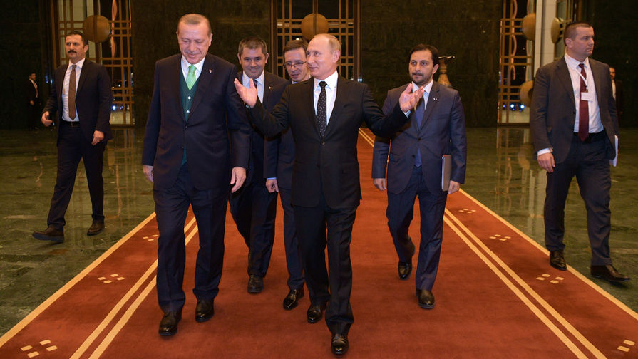 Президент Турции Реджеп Тайип Эрдоган и президент РФ Владимир Путин, 11 декабря 2017 года 