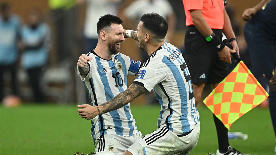 The Sun: Месси подарит золотые iPhone партнерам по сборной Аргентины в честь победы на ЧМ