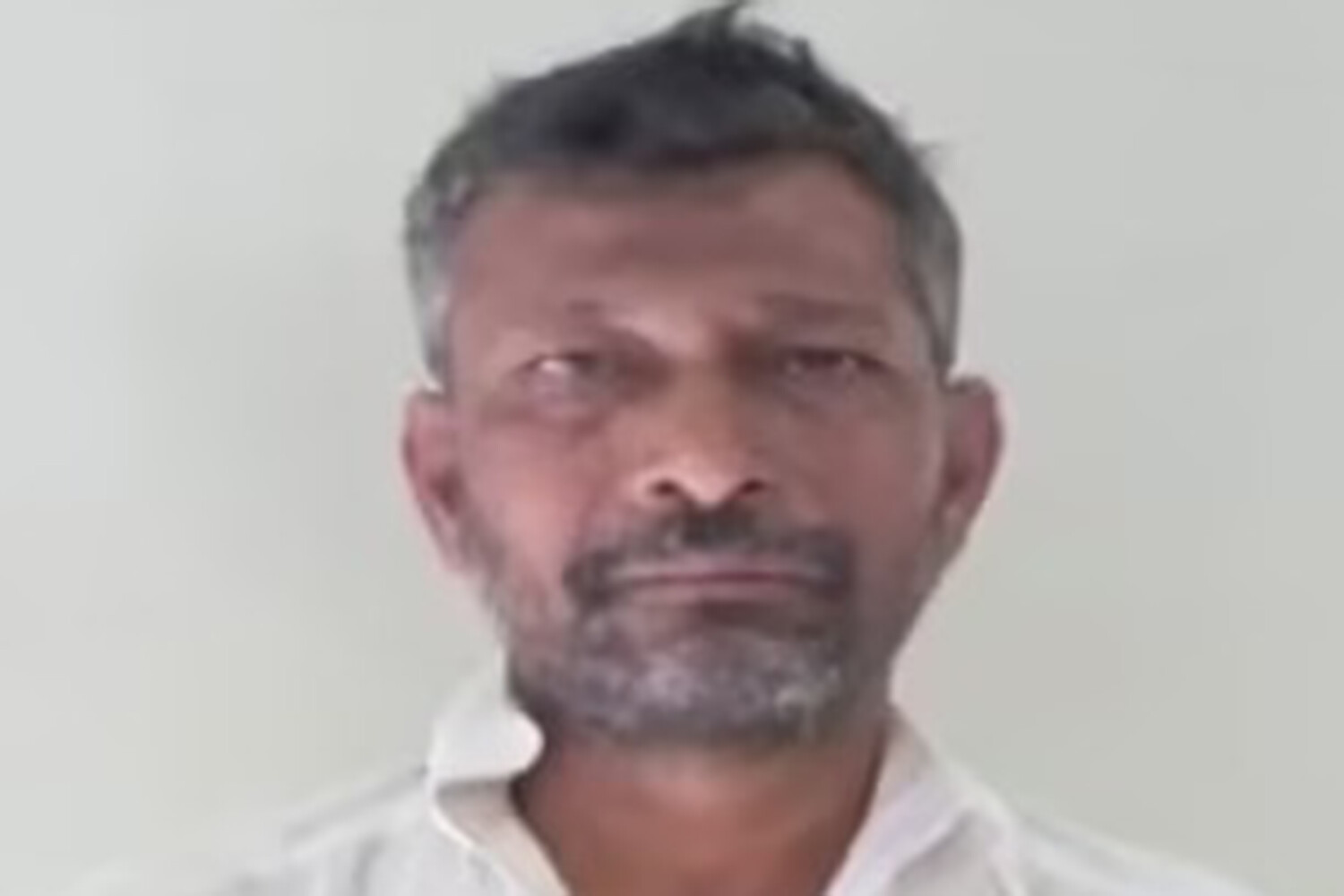 Пакистанец заживо сжег своего 12-летнего сына за невыполненное домашнее ...