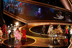 Жанель Монэ во время выступления на церемонии вручения кинопремии «Оскар» в Лос-Анджелесе, 9 февраля 2020 года