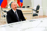 Президент Азербайджана Ильхам Алиев во время трехсторонних переговоров по поводу ситуации в Нагорном Карабахе, 11 января 2021 года