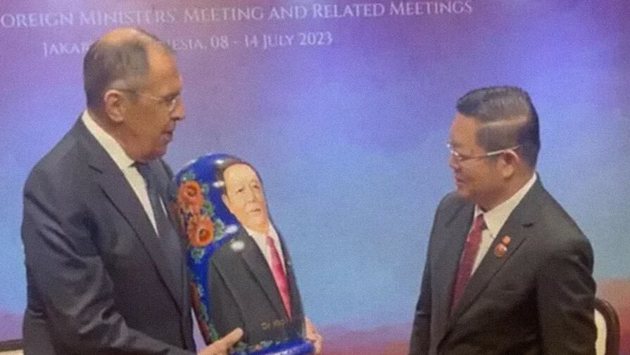 Дипломат рассказал, как АСЕАН противостоит давлению США в отношениях с РФ