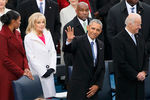 Барак Обама и Джо Байден на инаугурации 45-го президента США, 20 января 2017 года