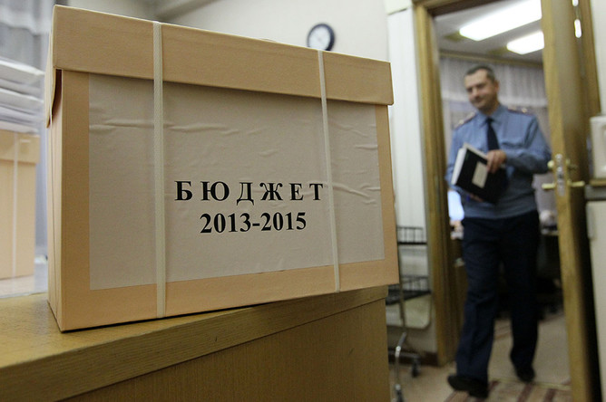 Госдума приняла в первом чтении законопроект о распределении допдоходов в бюджете-2013
