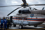Вертолет МЧС РФ, доставивший в больницу пострадавших в ДТП с участием туристского автобуса и грузового автомобиля на 158 км трассы «Скандинавия»