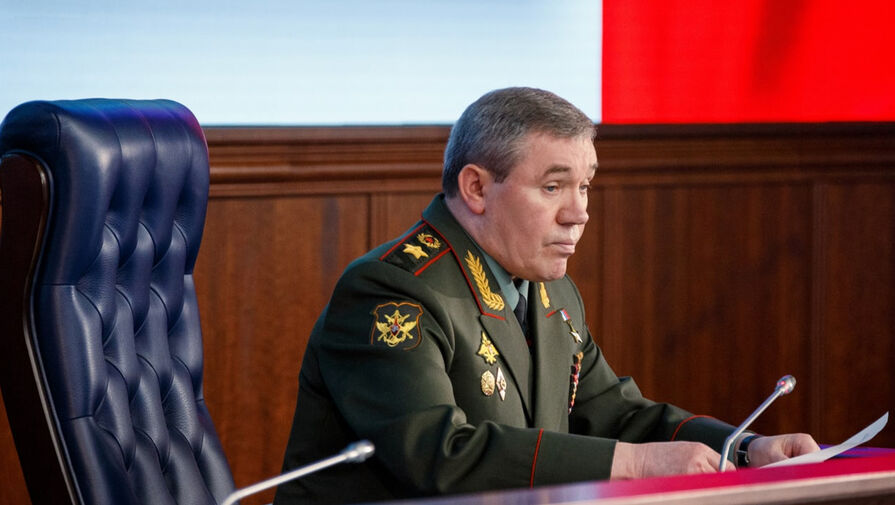 Глава Генштаба Герасимов назвал бездумными санкции Запада против России
