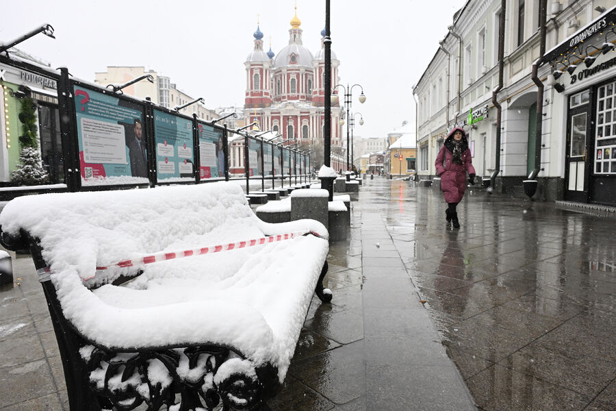 Cнегопад в&nbsp;Москве, 6&nbsp;апреля 2025&nbsp;года