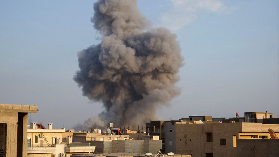 Авиаудары по Ракке (фото из архива)