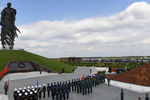 Во время церемонии открытия Ржевского мемориала Советскому солдату, 30 июня 2020 года