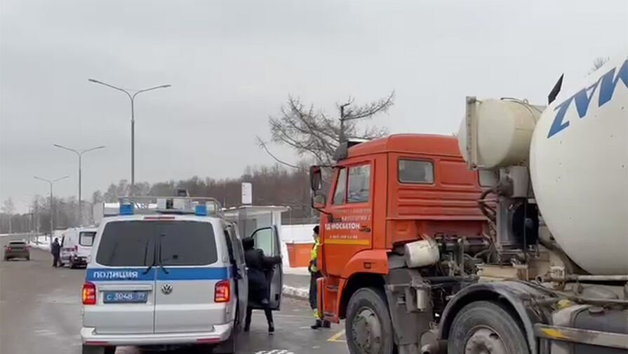 Водитель КамАЗа, который задавил ребенка в Москве, получил два года колонии