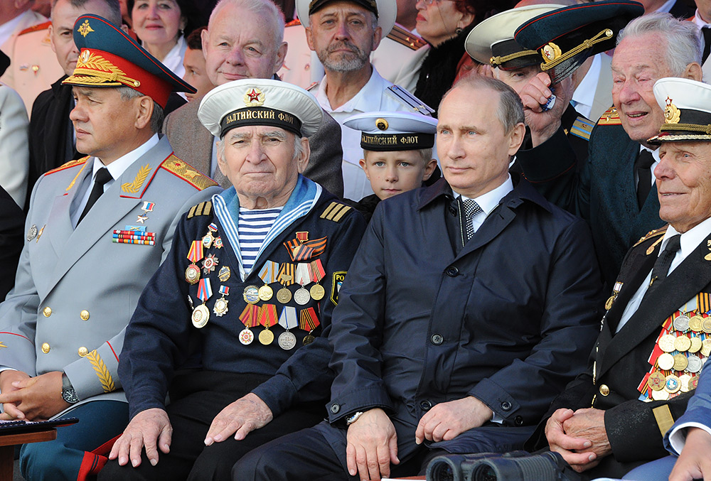 Президент России Владимир Путин на праздновании Дня Военно-морского флота России в Балтийске