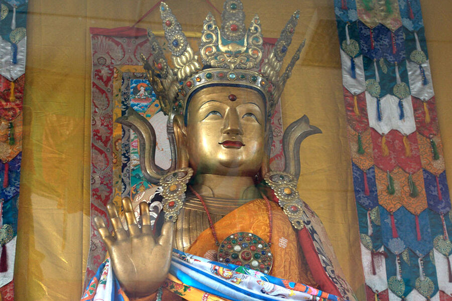 Статуя Зандан Жуу (Сандаловый Будда)