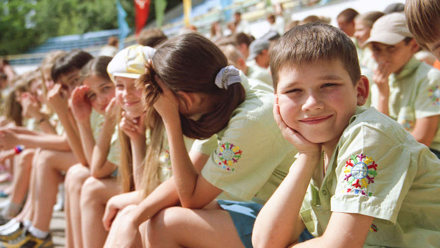 Россияне рассказали, сколько готовы заплатить за смену в детском лагере этим летом