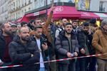 Во время протестов в Париже после стрельбы в районе курдского центра, 23 декабря 2022 года
