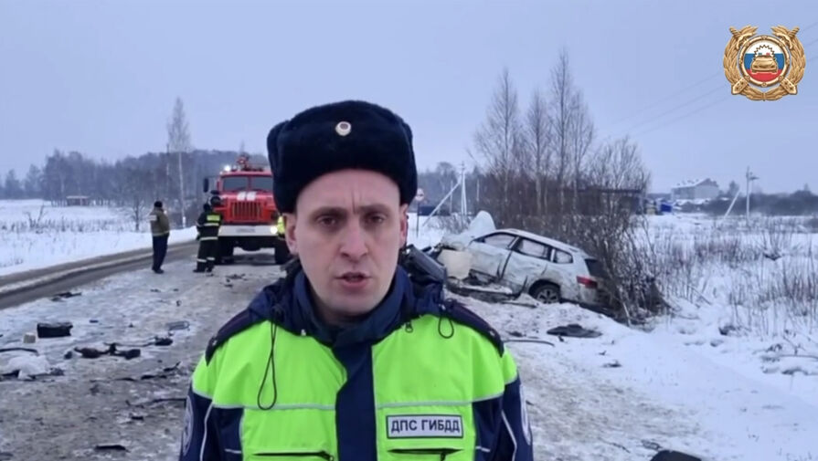 Видео: автомобиль с россиянином разорвало в жестком ДТП